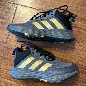 Adidas basketball shoes, size 4